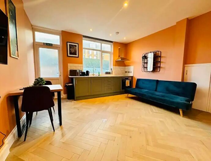 1 Bedroom Flat To Rent In Cheltenham Place, Brighton, BN1