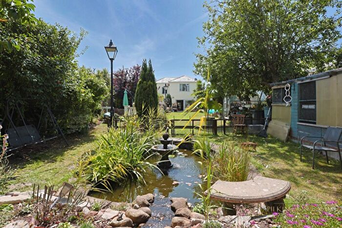 5 Bedroom Detached House For Sale In Plymouth, Devon, PL9