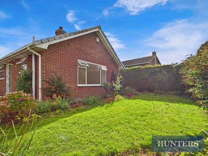 2 Bedroom Detached Bungalow For Sale In Scargate Close, Bridlington, YO16