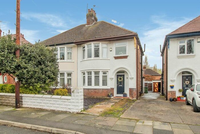 3 Bedroom Semi-Detached House For Sale In St. Johns Road, Bromborough, Wirral, CH62