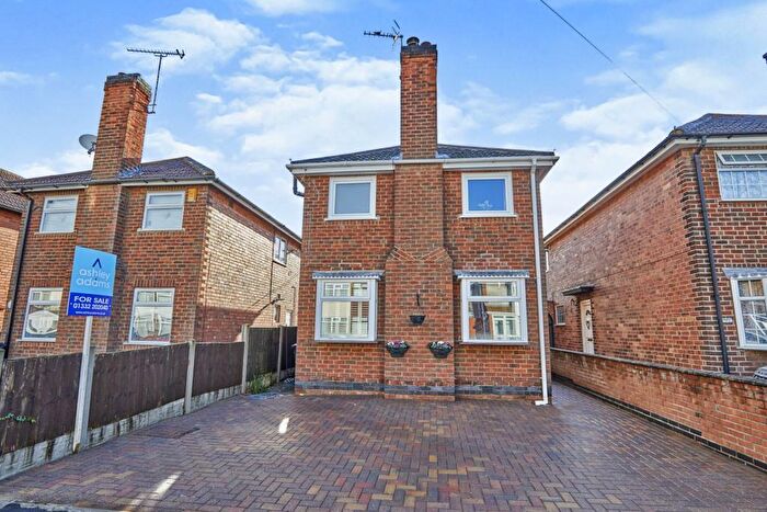 3 Bedroom Detached House For Sale In Baker Street, Alvaston, Derby, DE24