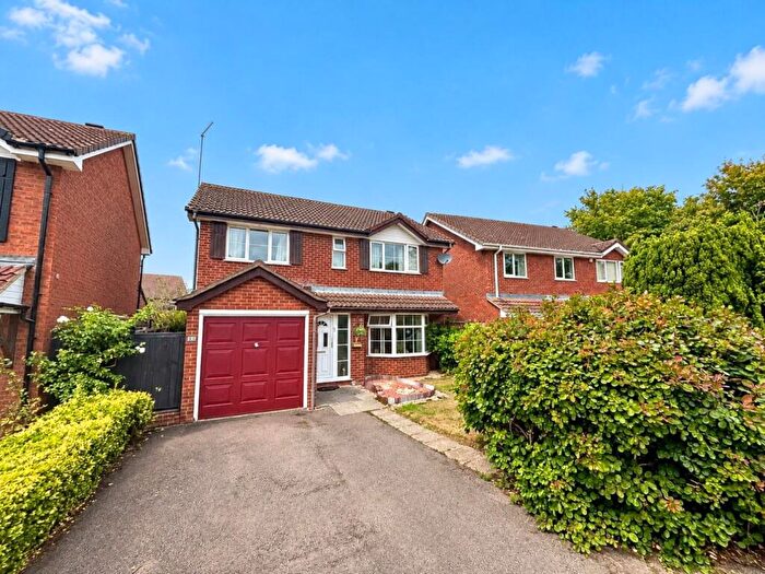 4 Bedroom Detached House For Sale In Rea Close, East Hunsbury, Northampton, NN4