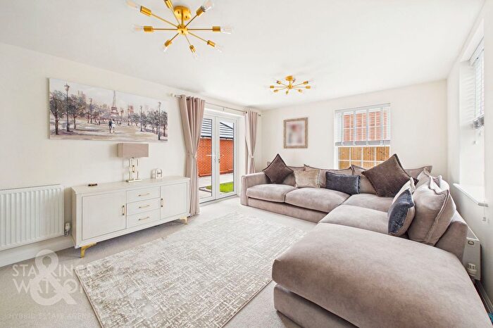 4 Bedroom Detached House For Sale In Salman Road, Rackheath, Norwich, NR13