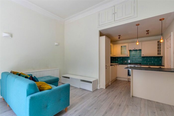 1 Bedroom Flat To Rent In Upper Richmond Road, London, SW15