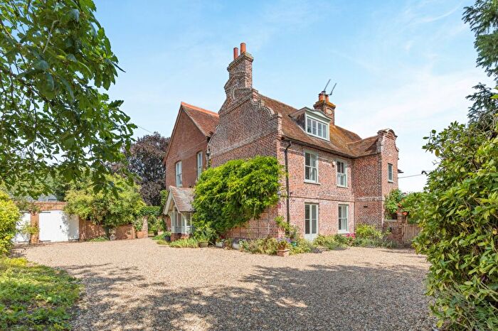 6 Bedroom Detached House For Sale In Nargate Street, Littlebourne, Kent, CT3