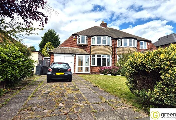 3 Bedroom Semi-Detached House To Rent In Halton Road, Sutton Coldfield, West Midlands, B73