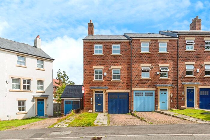 3 Bedroom End Of Terrace House For Sale In Kirkwood Drive, Durham, DH1