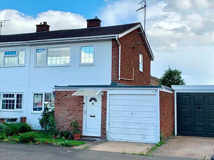3 Bedroom Semi Detached House For Sale In Trinity Road, Old Wolverton, Milton Keynes, MK12