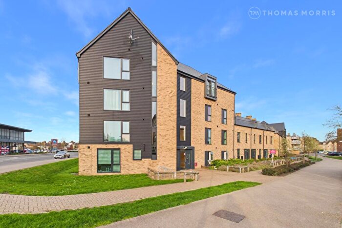 3 Bedroom Penthouse For Sale In Drovers Place, Huntingdon, Cambridgeshire, PE29