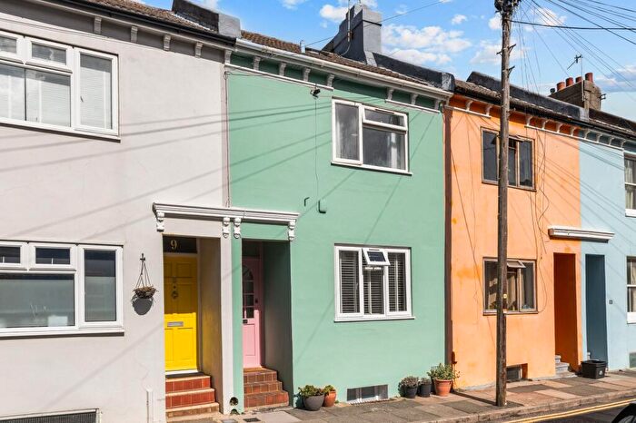 3 Bedroom Terraced House For Sale In Hendon Street, Brighton, BN2