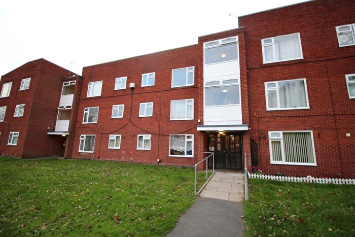 2 Bedroom Apartment To Rent In Garrett Street, Nuneaton, Warwickshire, CV11