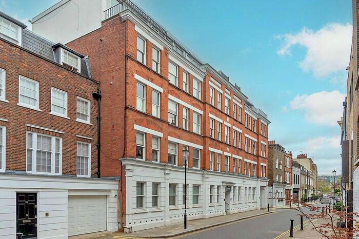 1 Bedroom Flat To Rent In Old Church Street, Chelsea, London, SW3