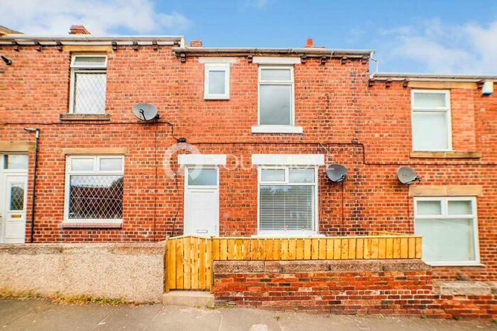 3 Bedroom Terraced House To Rent In Landscape Terrace, Greenside, Ryton, Tyne And Wear, NE40