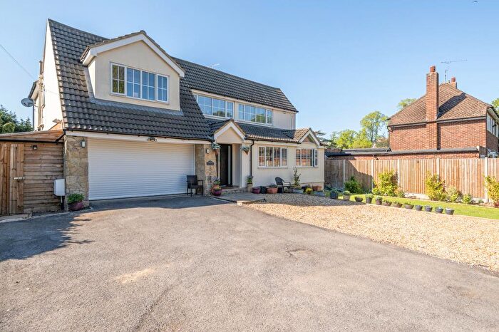 4 Bedroom Detached House For Sale In Maidenhead, Berkshire, SL6