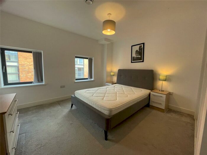 2 Bedroom Apartment To Rent In Carver House, Carver Street, Birmingham, West Midlands, B1
