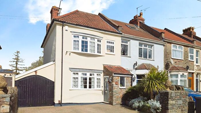 4 Bedroom End Of Terrace House For Sale In Argyle Road, Fishponds, Bristol, BS16
