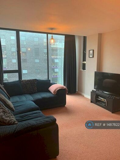 2 Bedroom Flat To Rent In Whitworth, Manchester, M3