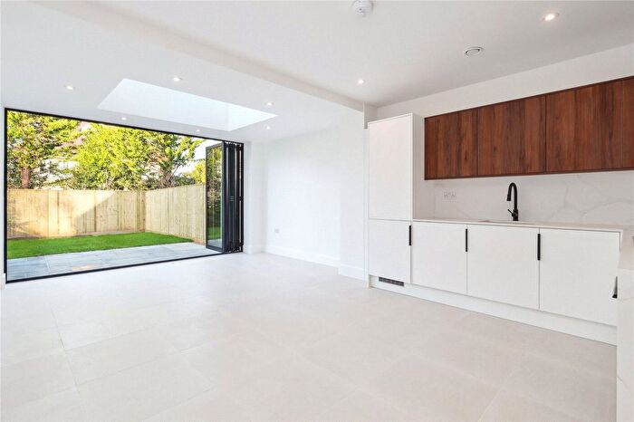 3 Bedroom Semi-Detached House To Rent In Stevens Lane, Claygate, KT10