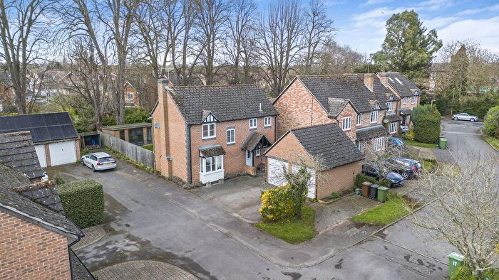 4 Bedroom Detached House For Sale In Lime Grove, Southmoor, OX13
