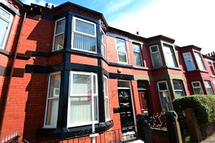 3 Bedroom Terraced House To Rent In Woodchurch Road, Birkenhead, CH42