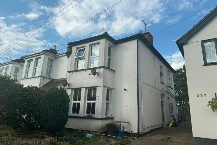 1 Bedroom Property To Rent In Bedroom Property In Leigh On Sea, SS9