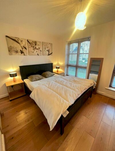 1 Bedroom Apartment To Rent In Wheat Sheaf Close, Isle Of Dogs, Westferry, Mudchute, Crossharbour, Canary Wharf, E14