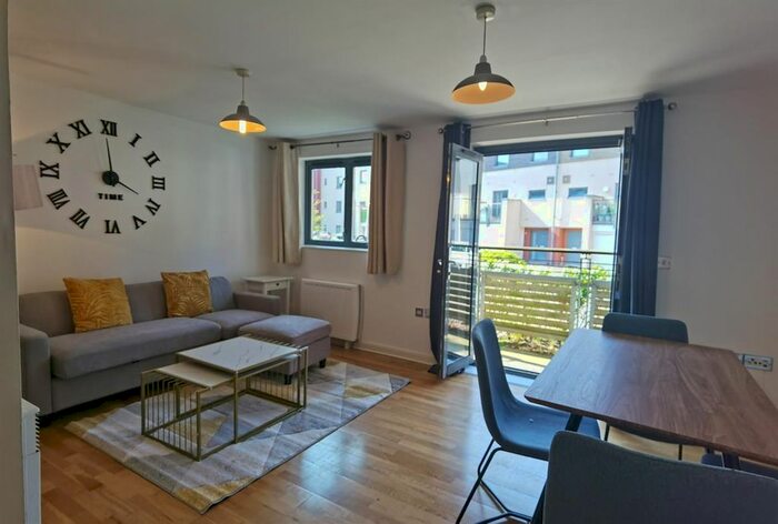 2 Bedroom Flat To Rent In St. Christophers Court, Maritime Quarter, Swansea, SA1