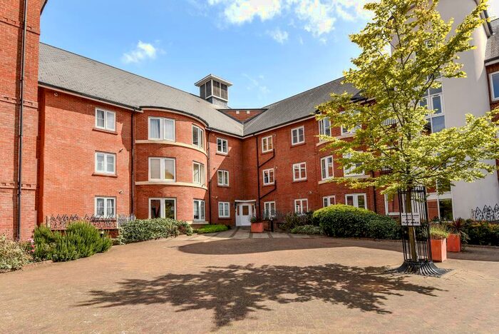 2 Bedroom Apartment To Rent In Abingdon, Oxfordshire, OX14