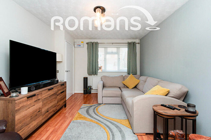 2 Bedroom Terraced House To Rent In Chantry Mews, Basingstoke, Hampshire, RG22