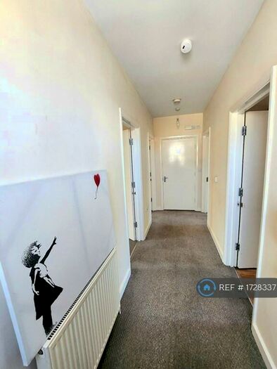 2 Bedroom Maisonette To Rent In Woolwich, Woolwich, SE18
