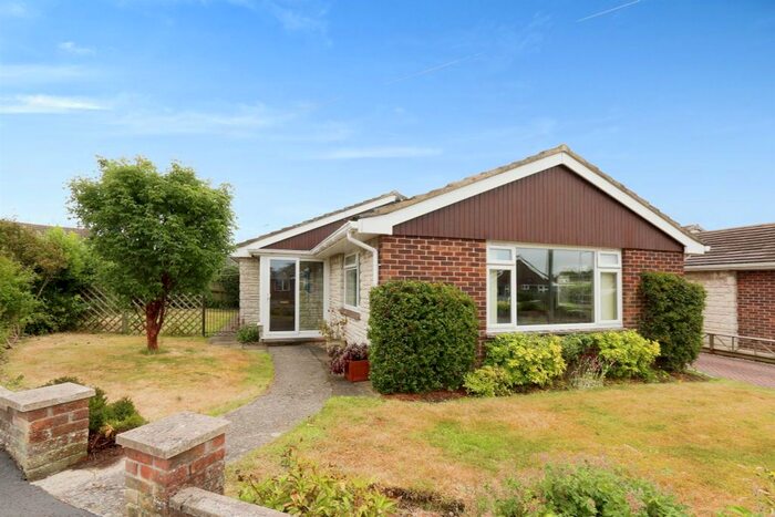 3 Bedroom Detached Bungalow For Sale In Down End, Charminster, Dorchester, DT2