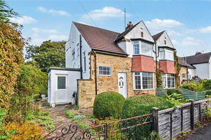 3 Bedroom Semi Detached House For Sale In Laurel Grove, Bingley, West Yorkshire, BD16