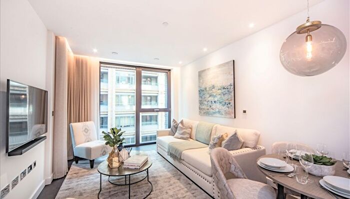 2 Bedroom Flat To Rent In Charles Clowes Walk, London, SW11