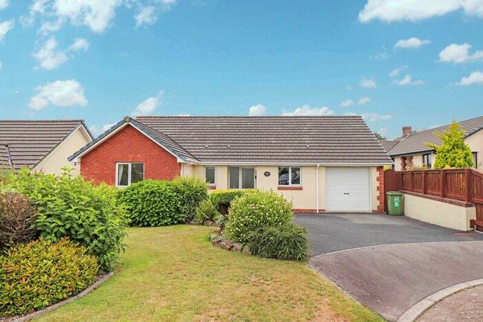 3 Bedroom Bungalow To Rent In Holsworthy, Devon, EX22