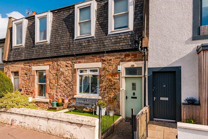 2 Bedroom Flat For Sale In Eastfield, Joppa, EH15