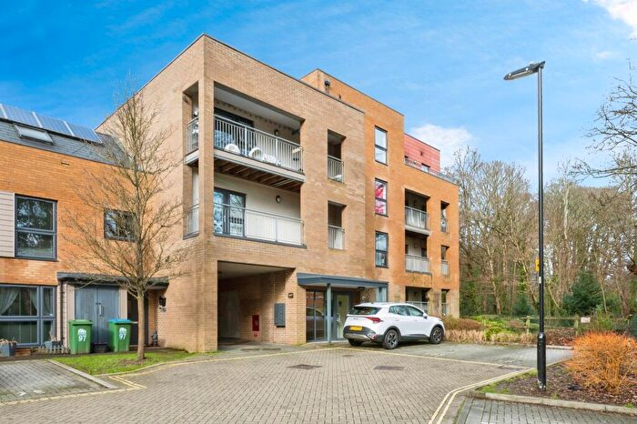 1 Bedroom Apartment For Sale In Mansfield Park Street, Southampton, SO18