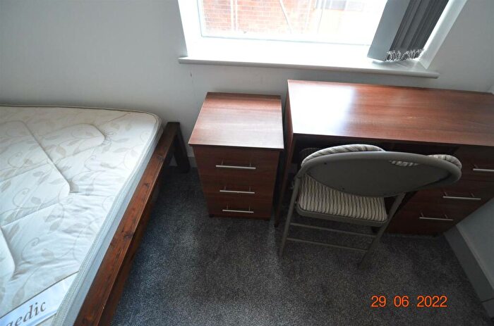 6 Bedroom Terraced House To Rent In Katie Road Selly Oak, B29