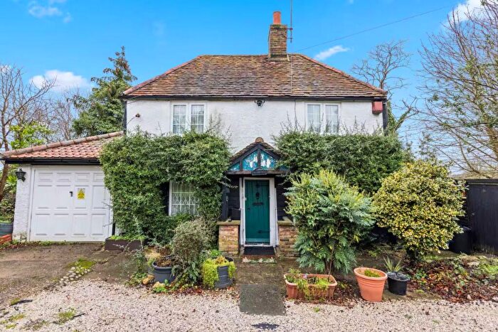 3 Bedroom Detached House To Rent In Holyfield, Waltham Abbey, EN9