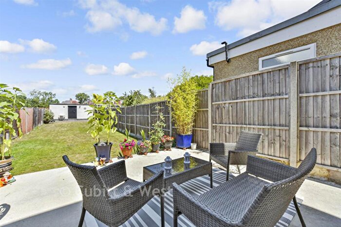 2 Bedroom Semi Detached House For Sale In Gander Green Lane, Sutton, Surrey, SM3