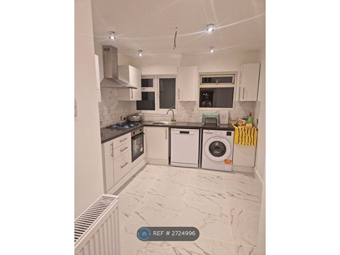 2 Bedroom End Of Terrace House To Rent In Birkbeck Road, Sidcup, DA14