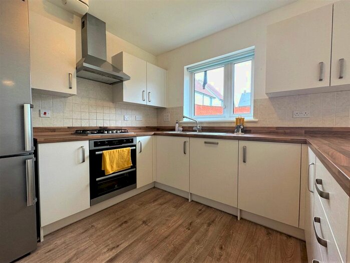 4 Bedroom Property To Rent In Rupert Turrall Place, Ashford, TN23