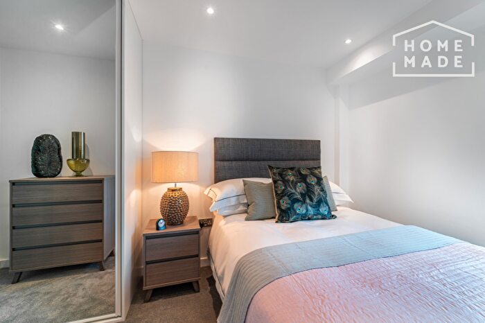 2 Bedroom Flat To Rent In Baltic Yard, L1