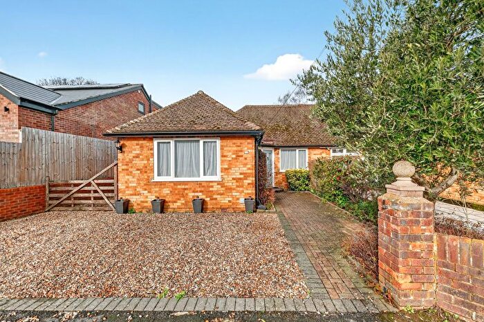 3 Bedroom Semi Detached Bungalow For Sale In Katherine Close, Row Town, KT15