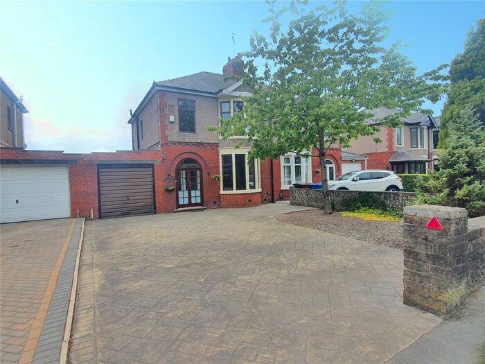 3 Bedroom Semi-Detached House For Sale In Blackburn Road, Rishton, Blackburn, Lancashire, BB1