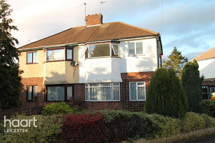 3 Bedroom Semi-Detached House To Rent In Unity Road, Leicester, LE3