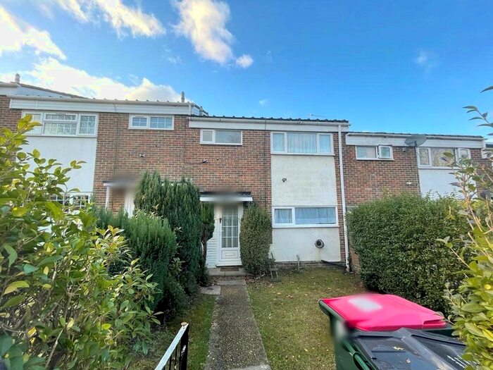3 Bedroom Terraced House To Rent In Seaford Road, Crawley, West Sussex RH11