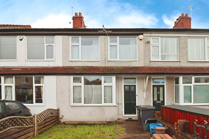 3 Bedroom Terraced House For Sale In Keys Avenue, Bristol, BS7