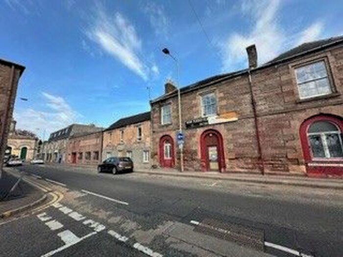 2 Bedroom Flat To Rent In Canal Crescent, Perth, Perthshire, PH2