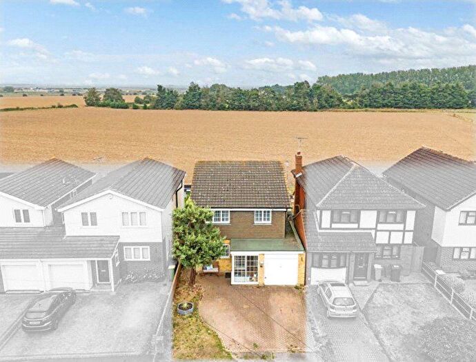 4 Bedroom Detached House For Sale In Little Wakering Road, Little Wakering, Southend-On-Sea, Essex, SS3