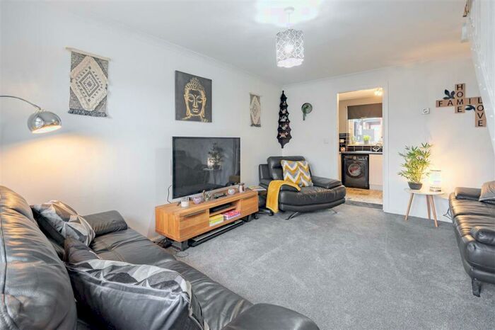 2 Bedroom Terraced House For Sale In Meadowpark Road, Bathgate, EH48